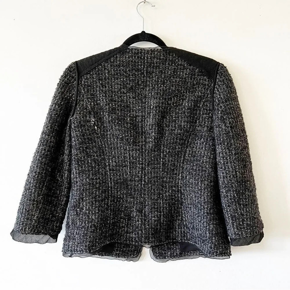 Ann Taylor‎ Black Boucle Blazer Size 4 Chiffon Trim Clueless Wool Blend Office - Picture 2 of 9